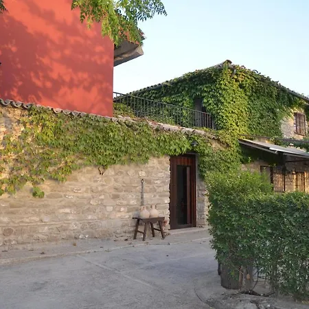 La Caseria De Tito Bed & Breakfast 3*