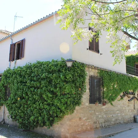 Bed & Breakfast La Caseria De Tito