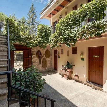 La Caseria De Tito Bed & Breakfast