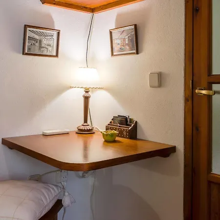 Bed & Breakfast La Caseria De Tito 3*